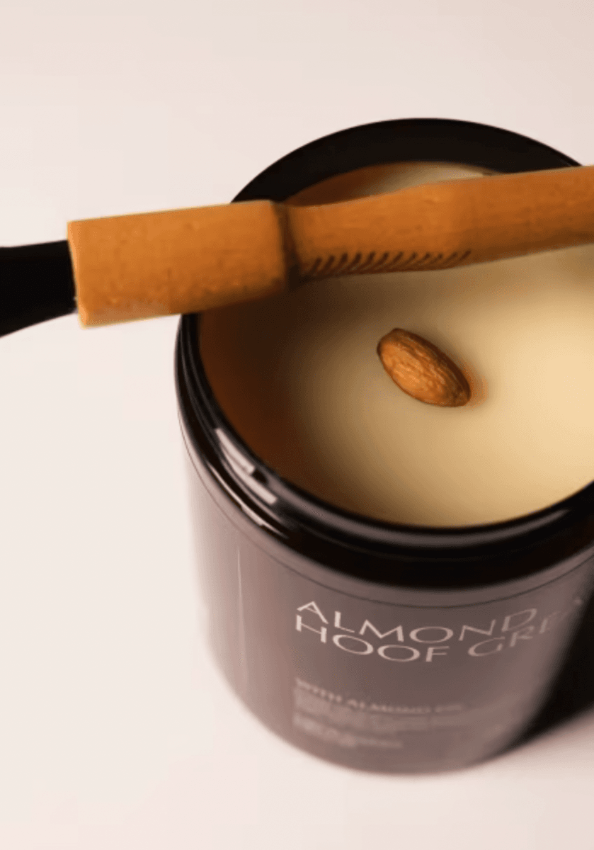 Grooming Deluxe Almond Hoof Grease -900ml-